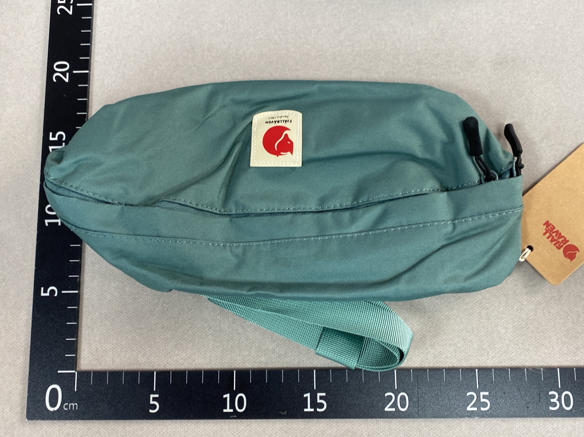 Arctic backpack, shoulder bag, fox backpack, small waist bag, student outdoor bag, men’s and women’s travel chest bag 3