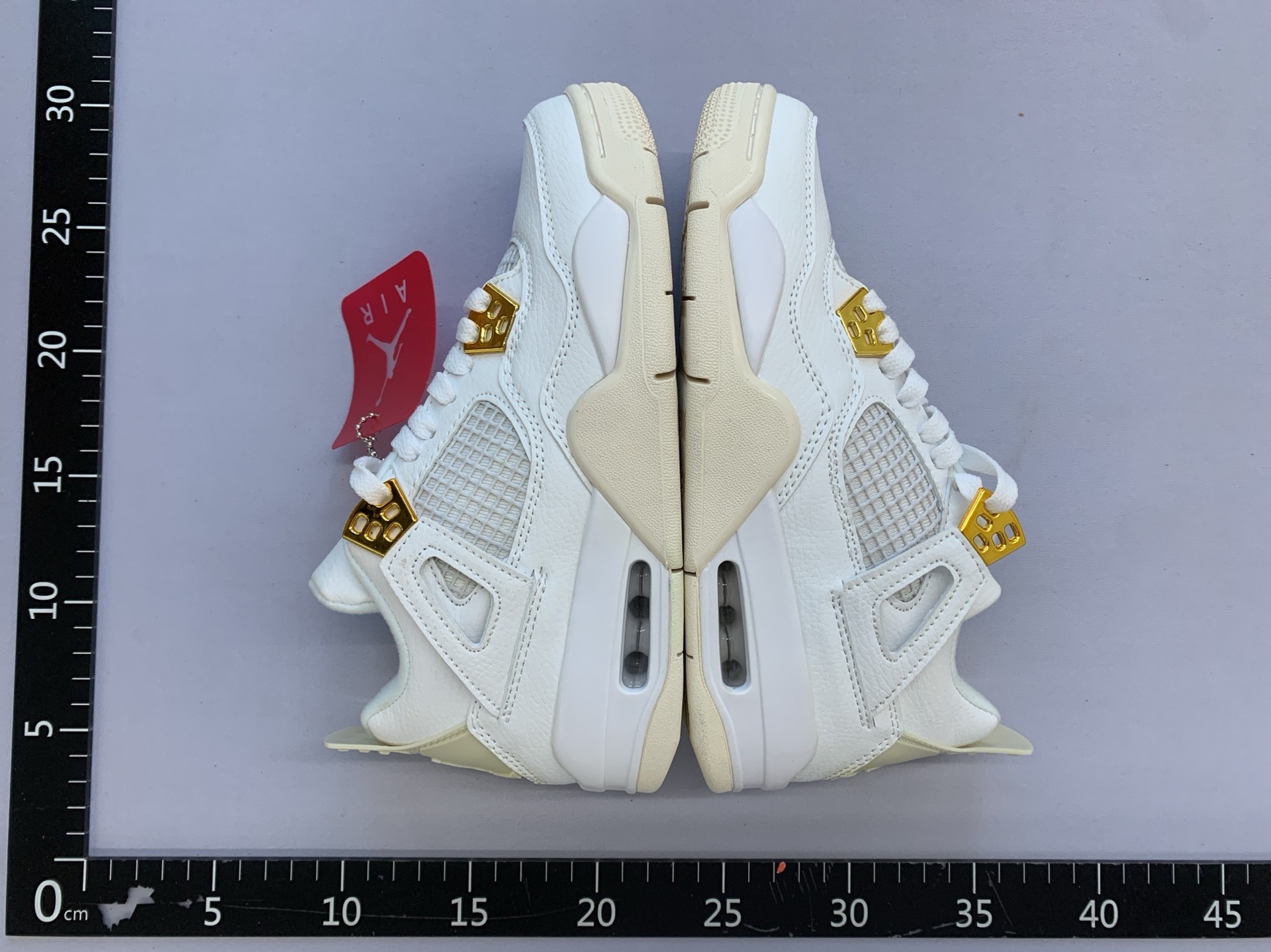 Cross-border putian shoes high version men’s shoes black cat black and white panda joe 4 men’s shoes women’s shoes wear-resistant air cushion basketball shoes 5