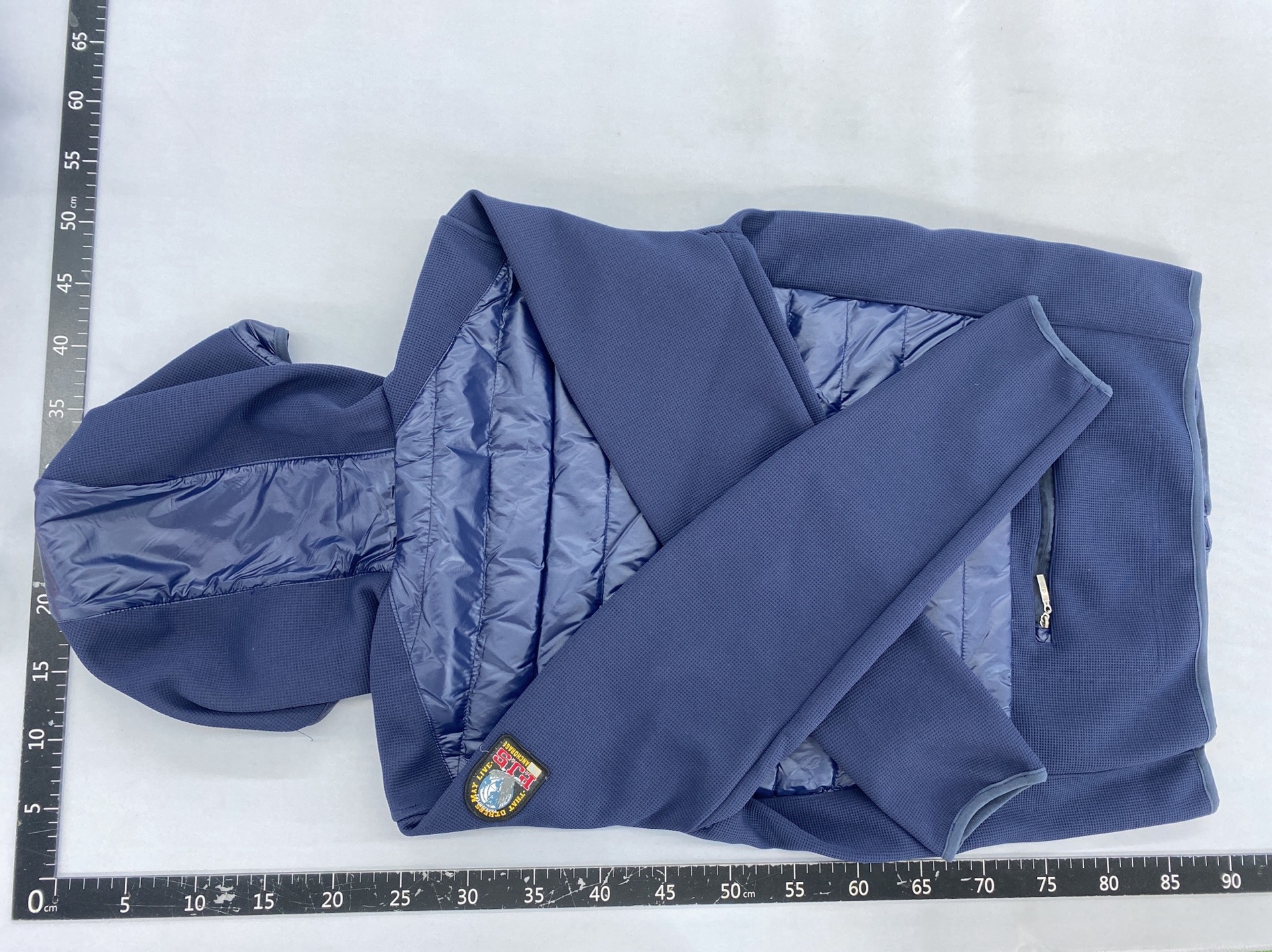 2025 new european and american men’s quilted hooded lightweight patchwork sporty casual down jacket short zip-up jacket 4