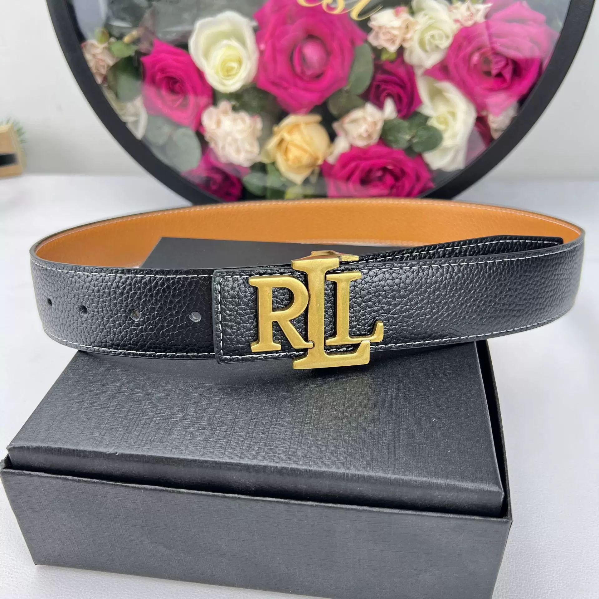 New arrival: lettered leather belts for men and women – minimalist, casual, stylish, and high-end. 2026 collection