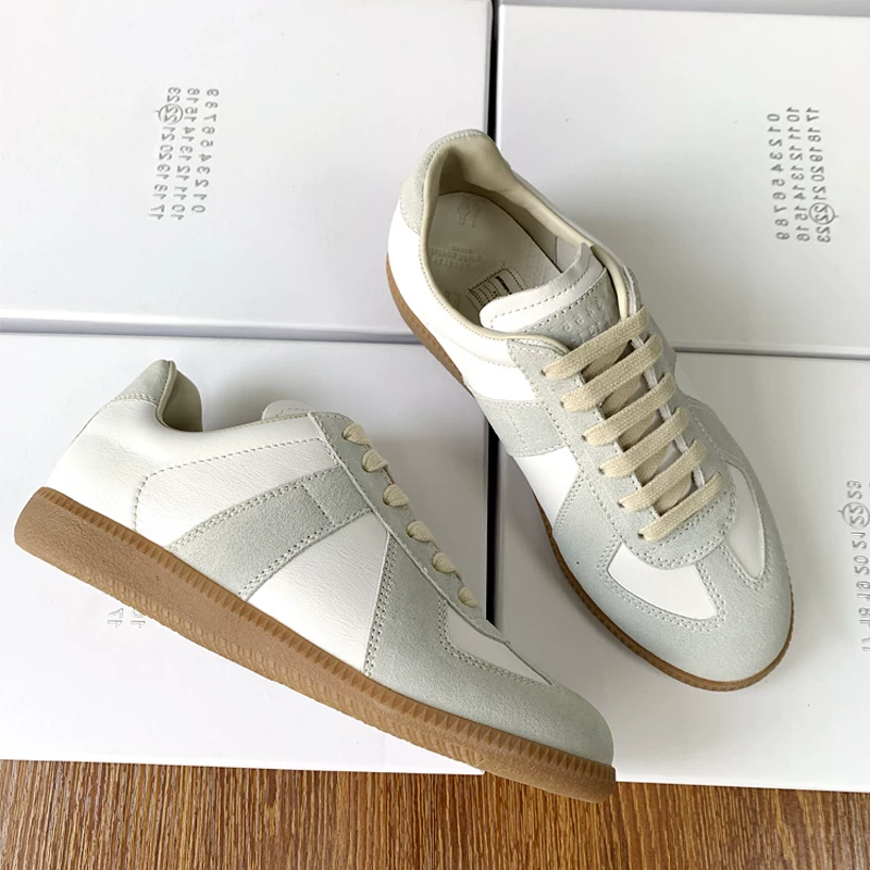 Women’s retro leather sneakers – classic athletic style, versatile white shoes for men and women, “forrest gump” style, outdoor training shoes